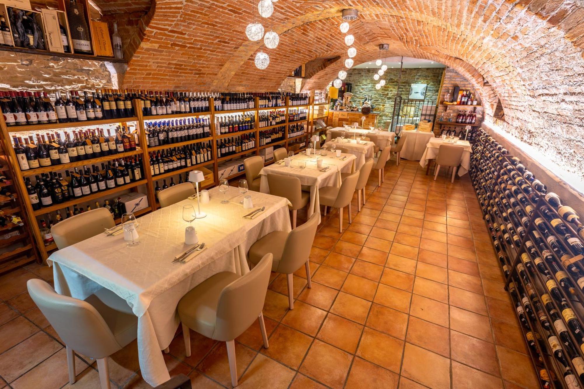 Locanda San Giorgio Neviglie Exterior photo